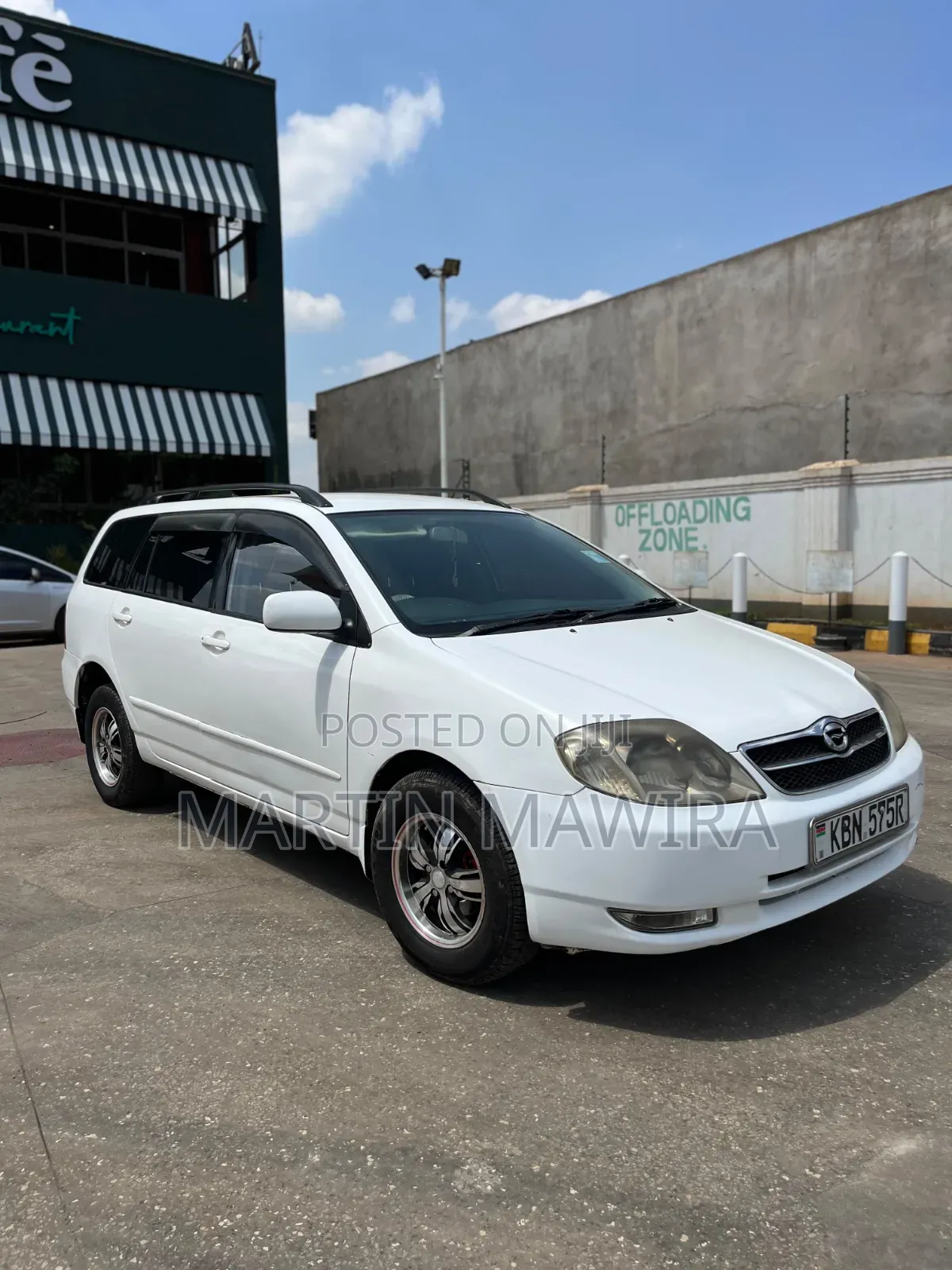 Toyota Corolla Fielder 2003 White