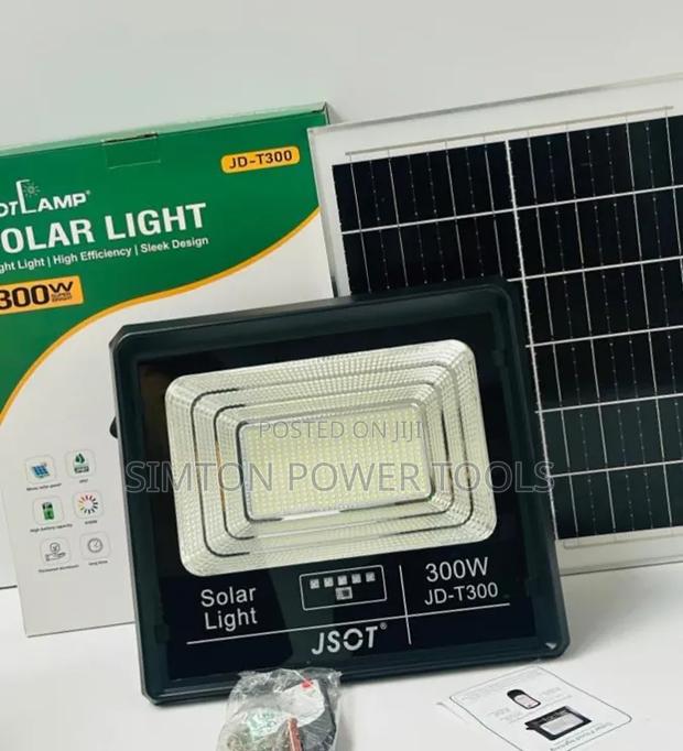 JSOT Lamp 300W Solar Flood Light (Model: JD-T300).