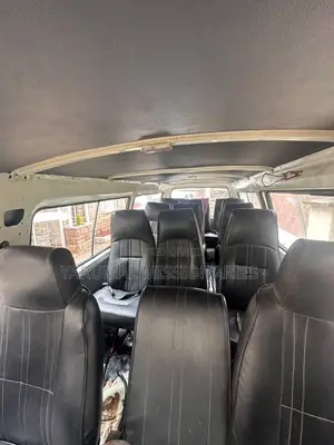 Nissan Caravan (Urvan) 2013 White