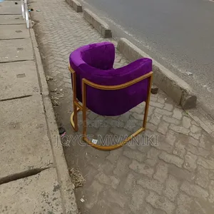 Manicure or Styling Purple Seat 