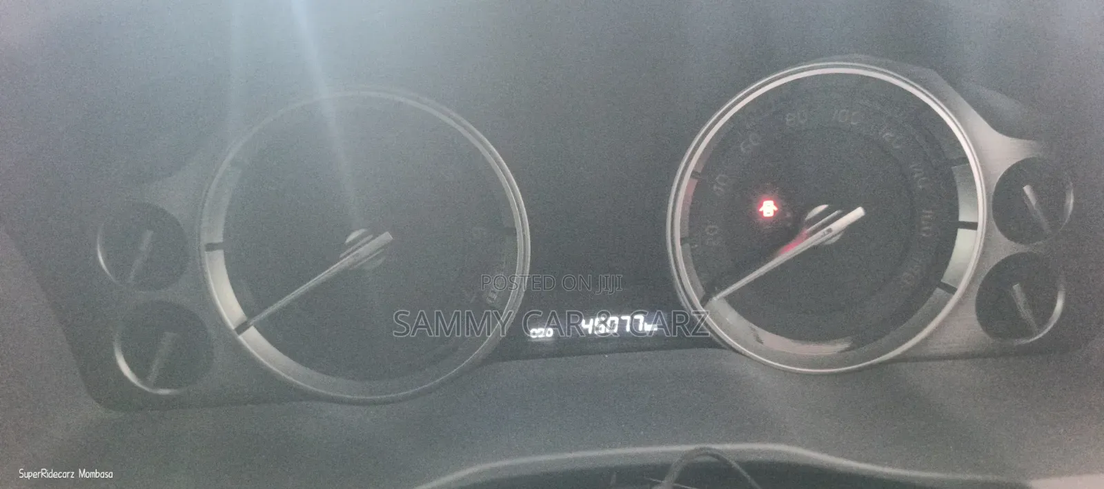 Toyota Land Cruiser 4.6 V8 ZX 2019 Gray