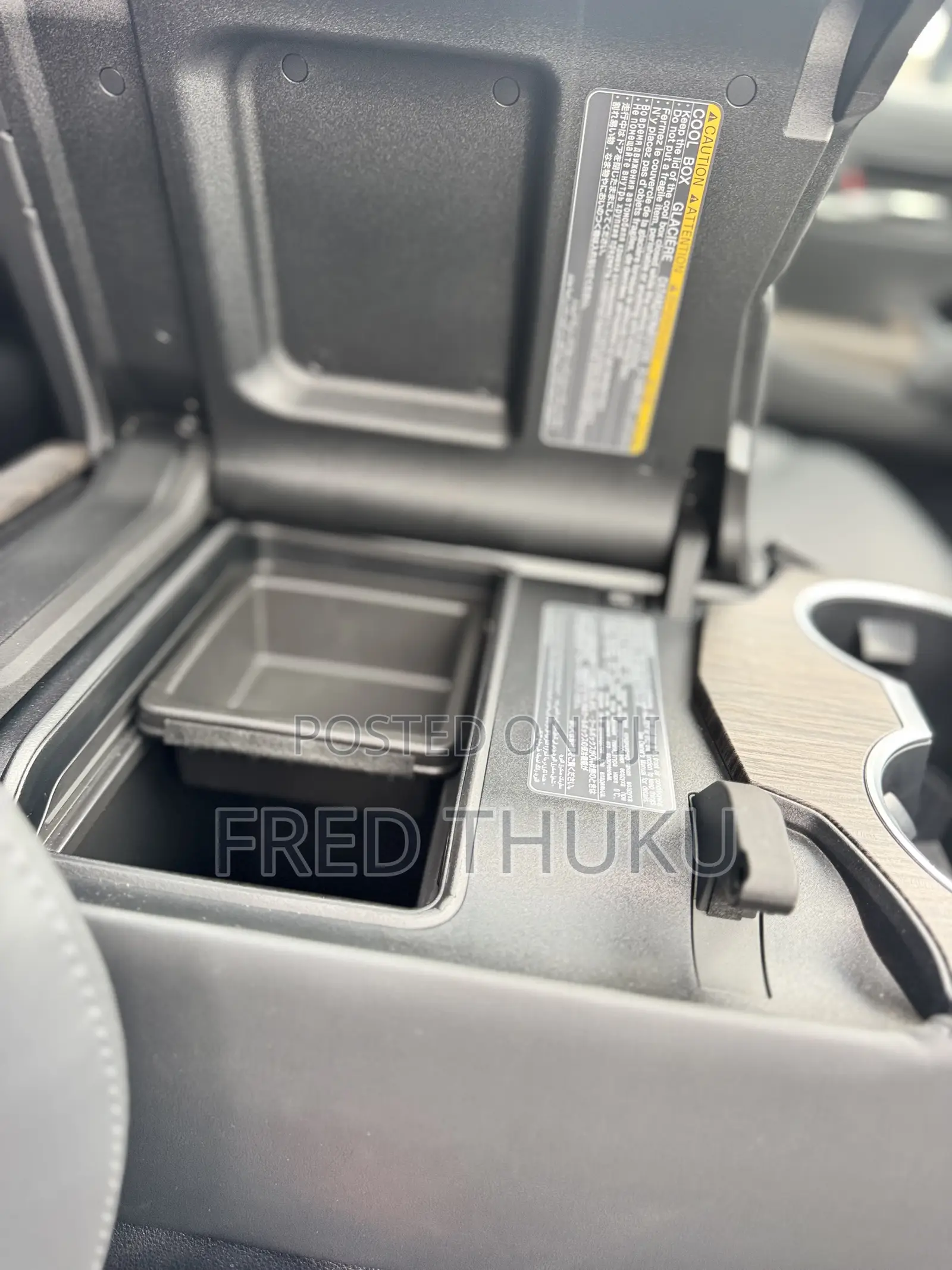 Toyota Land Cruiser LC300 2023 Gray