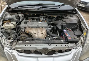 Toyota Caldina 2006 Silver