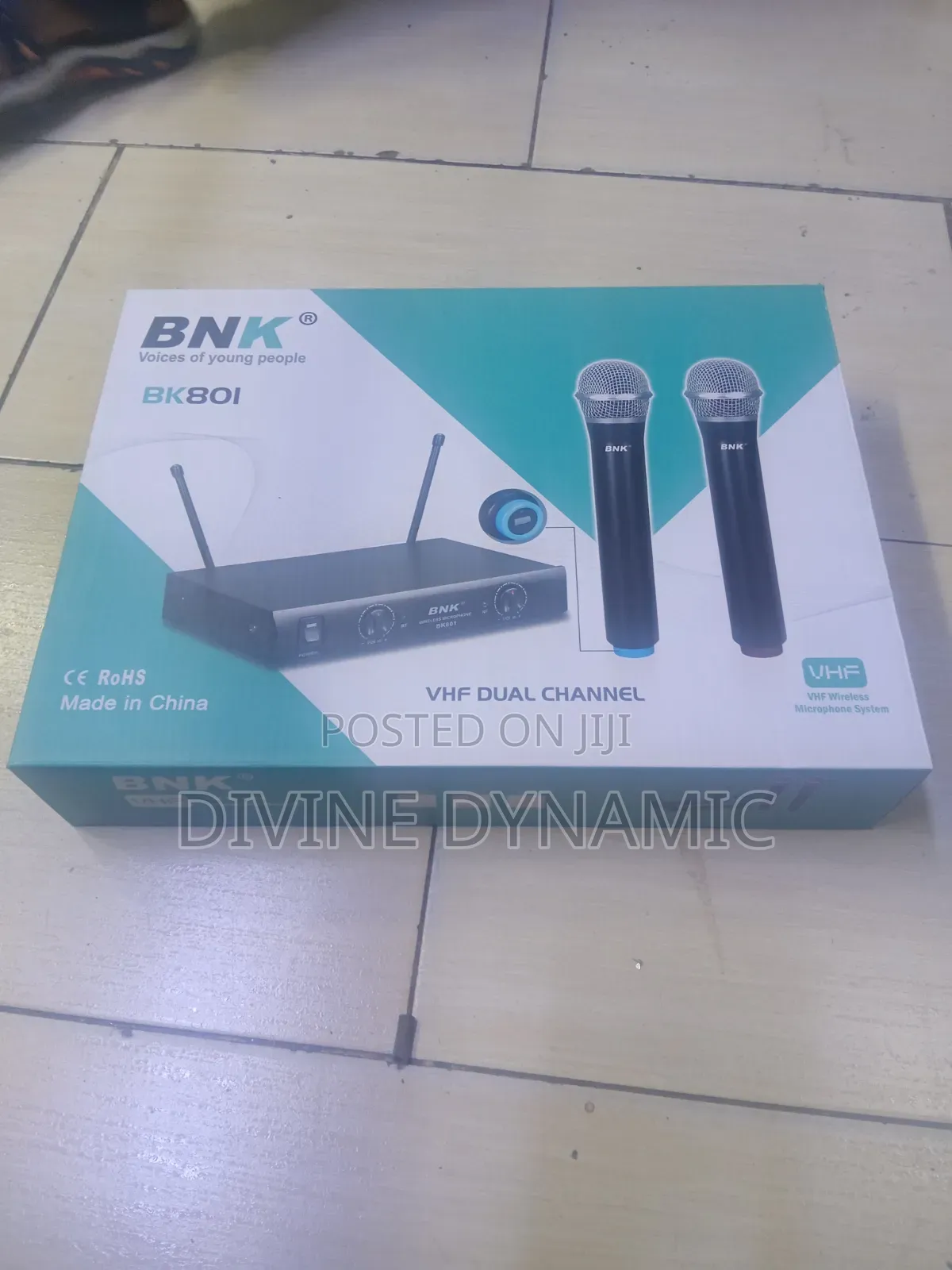 BNK BK701 Wireless Microphone