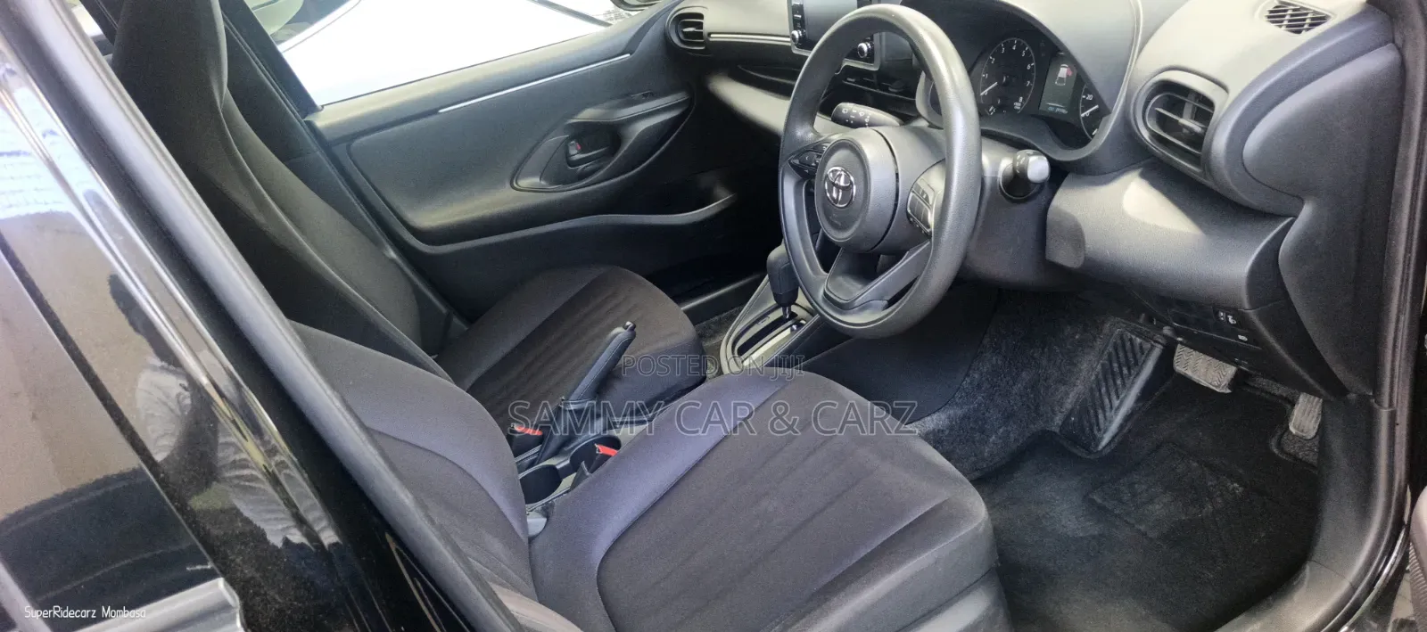 Toyota Yaris 2019 Black