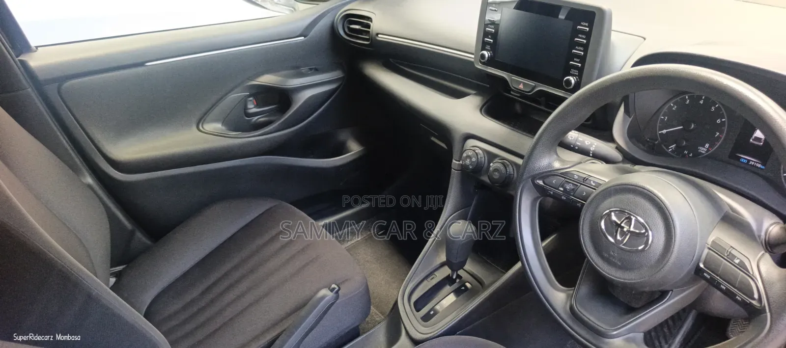 Toyota Yaris 2019 Black