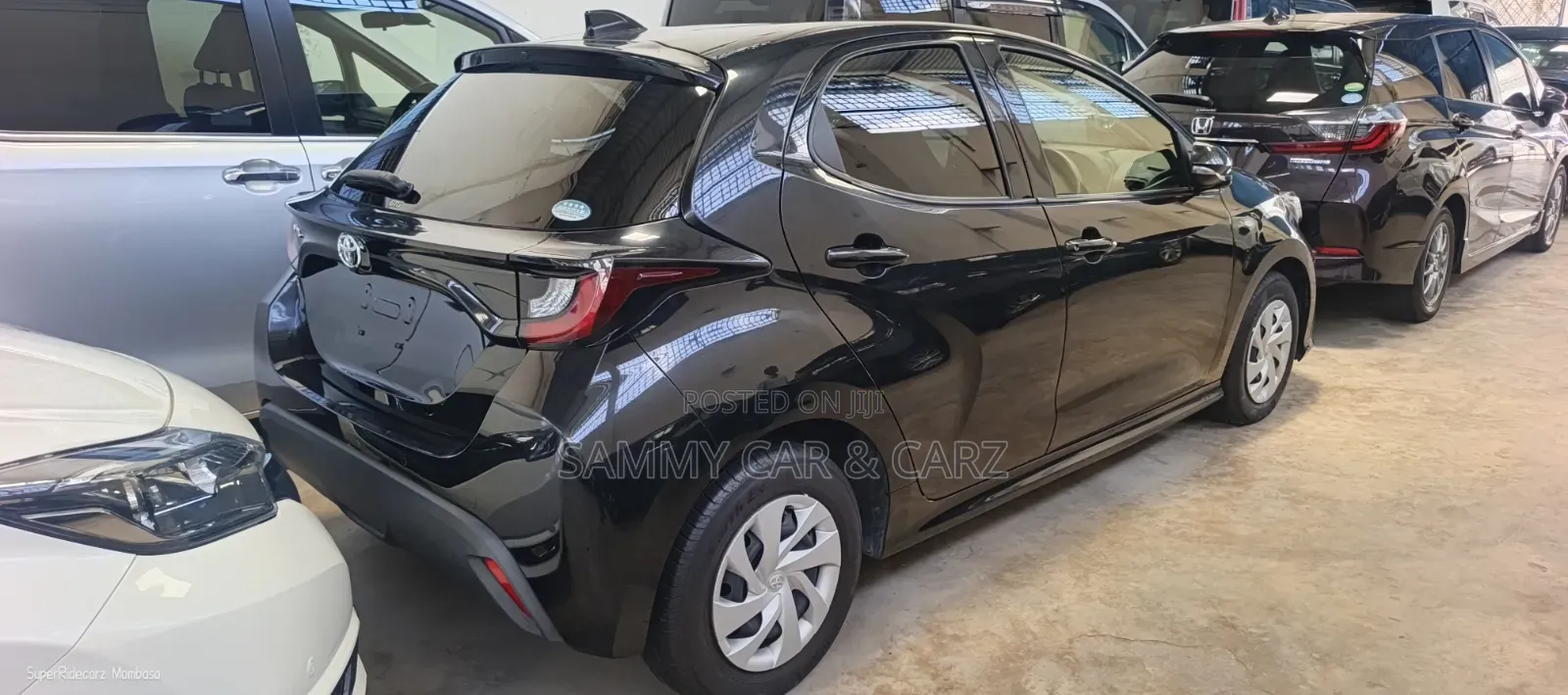 Toyota Yaris 2019 Black