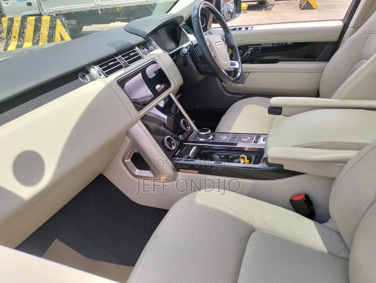 Land Rover Range Rover 2018 Maroon