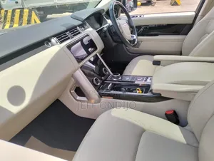 Land Rover Range Rover 2018 Maroon