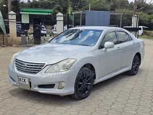 Toyota Crown 2009 Silver