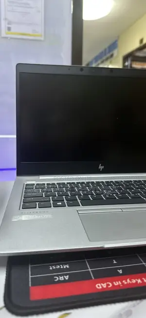 Laptop HP EliteBook 840 G5 8GB Intel Core i5 SSD 256GB