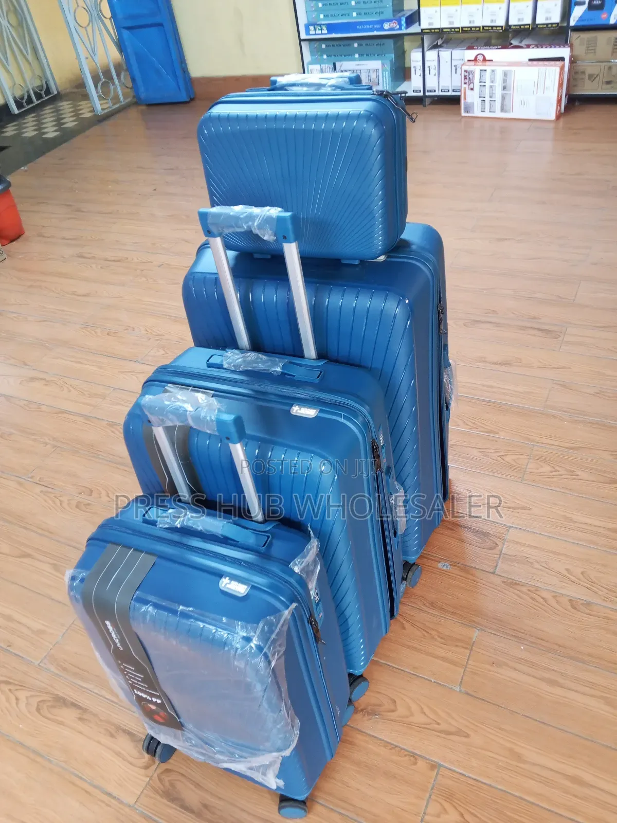 Fiber 4in1 LUXURIOUS SUITCASES