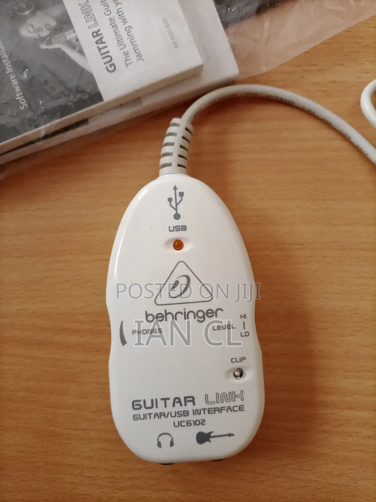 Behringer Guitar Link/USB Interface UC6102