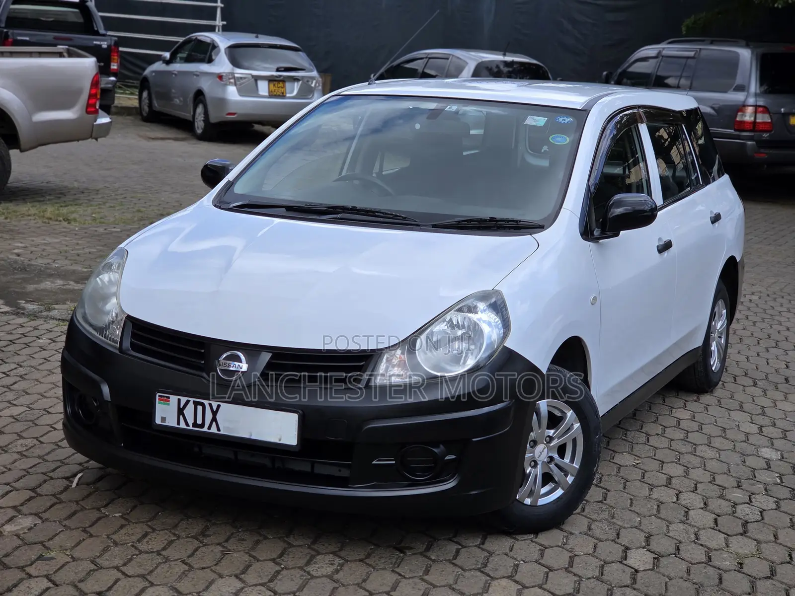Nissan Advan 2016 White