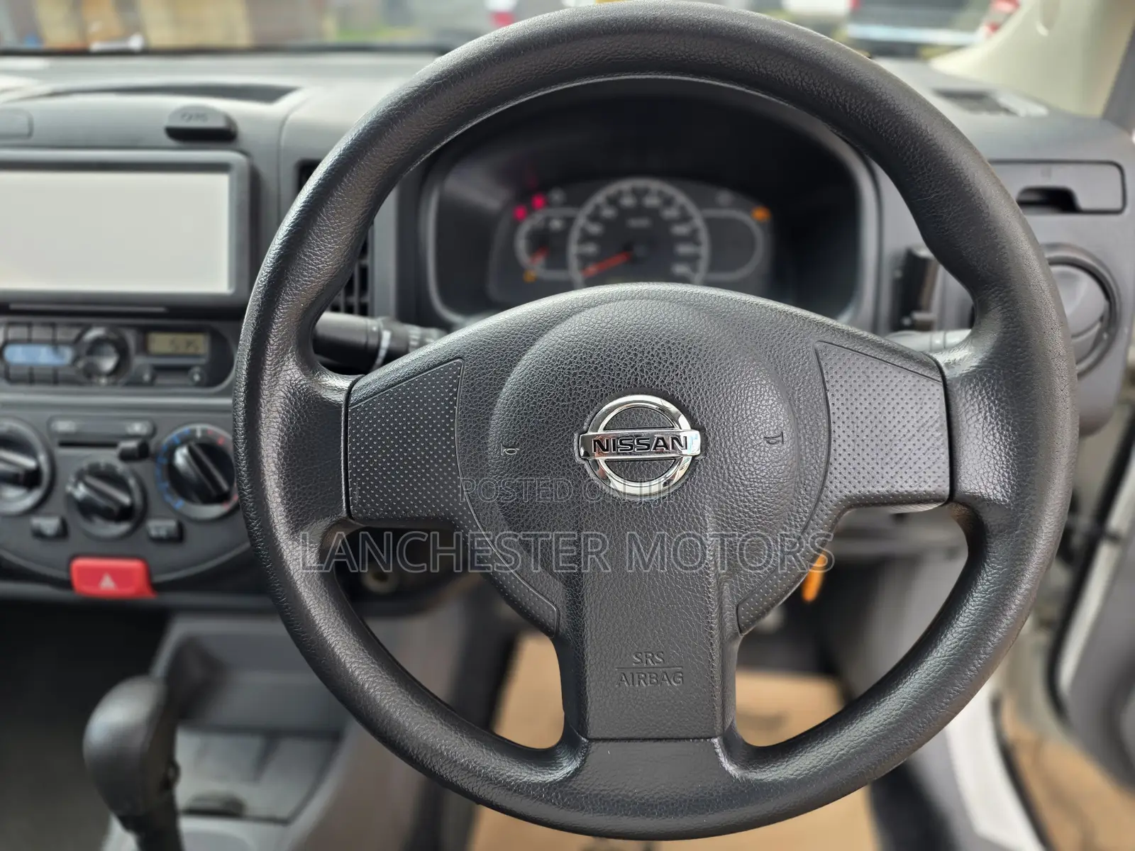 Nissan Advan 2016 White