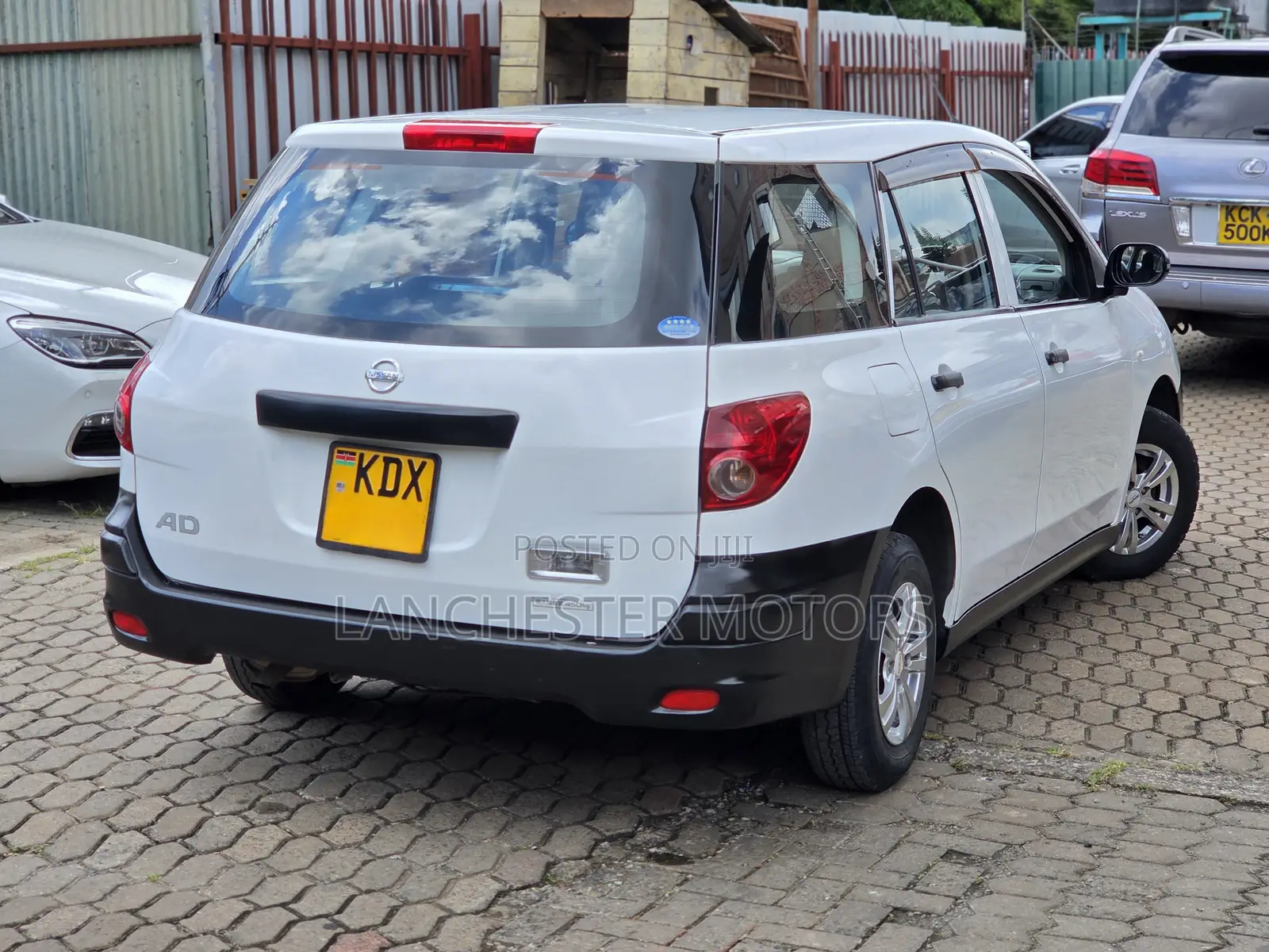 Nissan Advan 2016 White