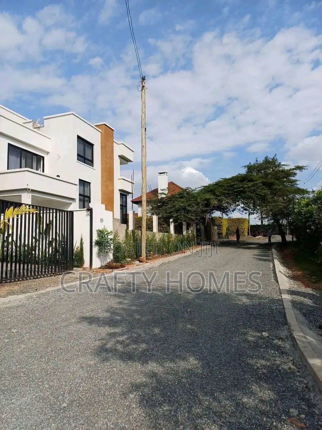 Furnished 4bdrm Maisonette in Nairobi Metro, Karen for sale