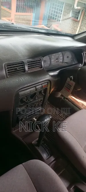 Nissan FB15 2000 Silver