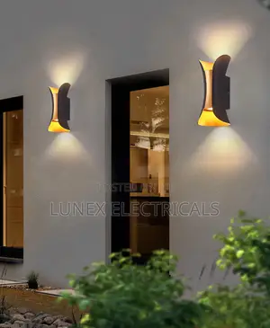 Modern LED Outdoor Wall Lamp Waterproof Decorative Garden Light