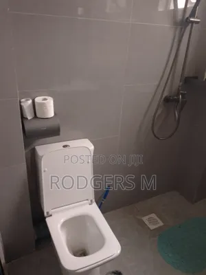 Studio Apartment in Riverside Drive for rent