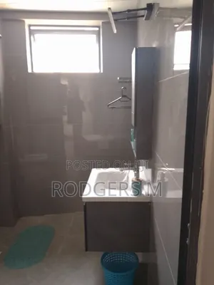 Studio Apartment in Riverside Drive for rent