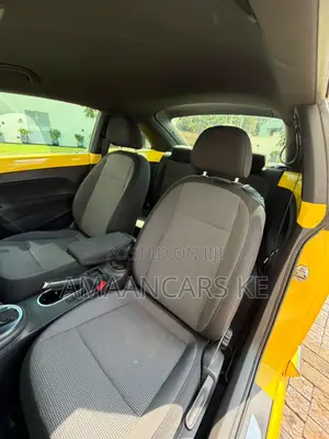 Volkswagen Beetle 2015 Yellow
