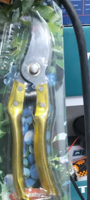 Pruning Shears