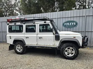 Land Rover Defender 2012 White