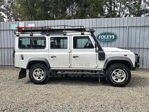Land Rover Defender 2012 White