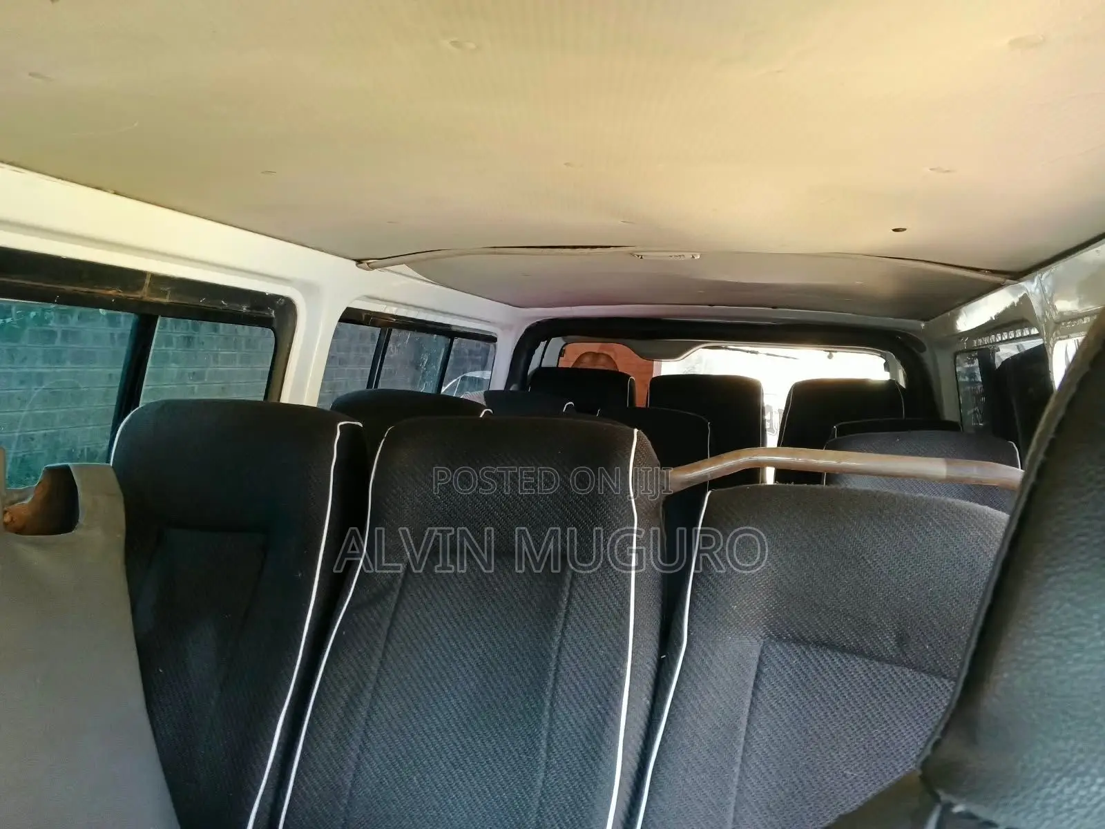 Toyota HiAce 2014 White