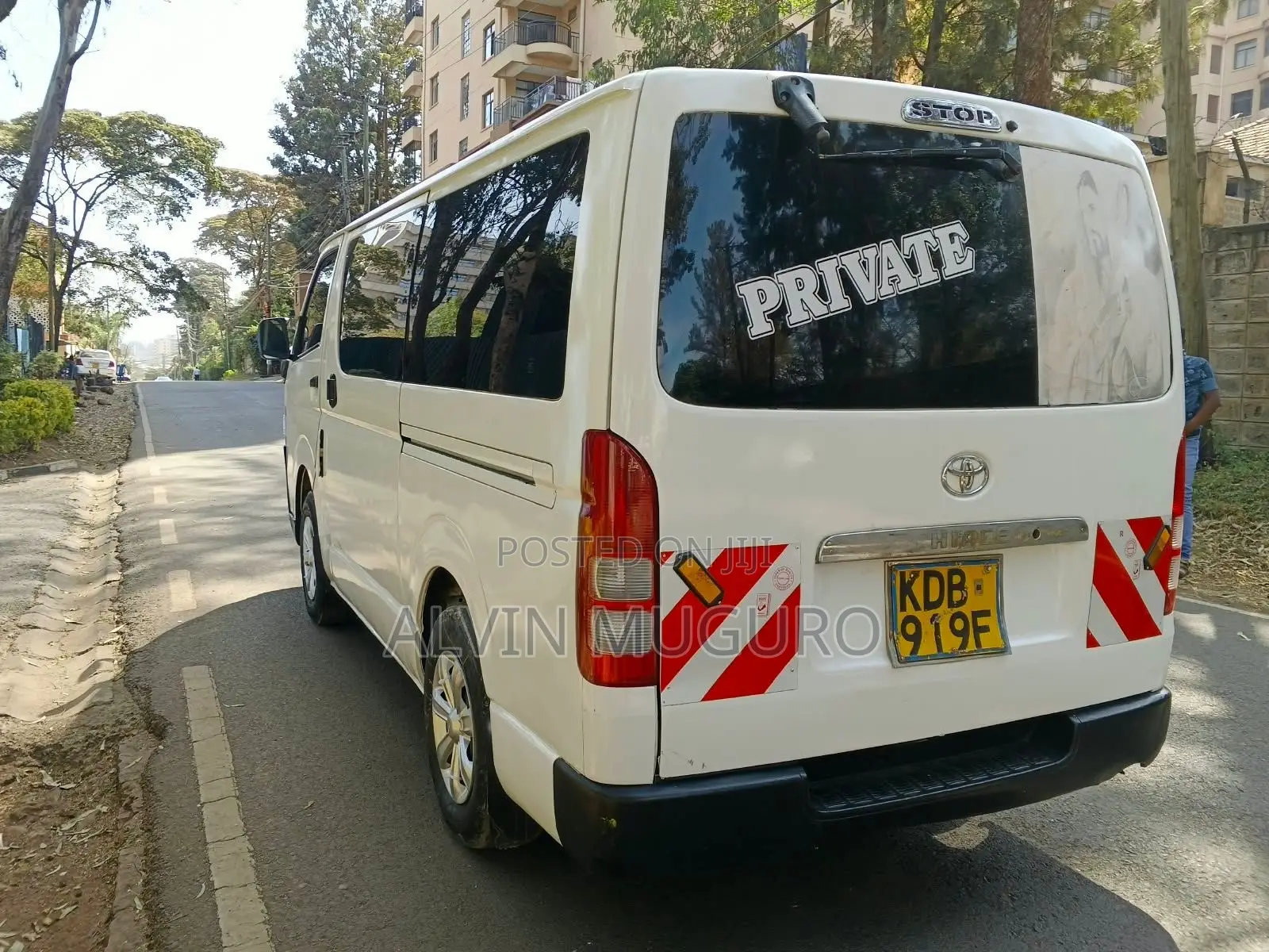 Toyota HiAce 2014 White