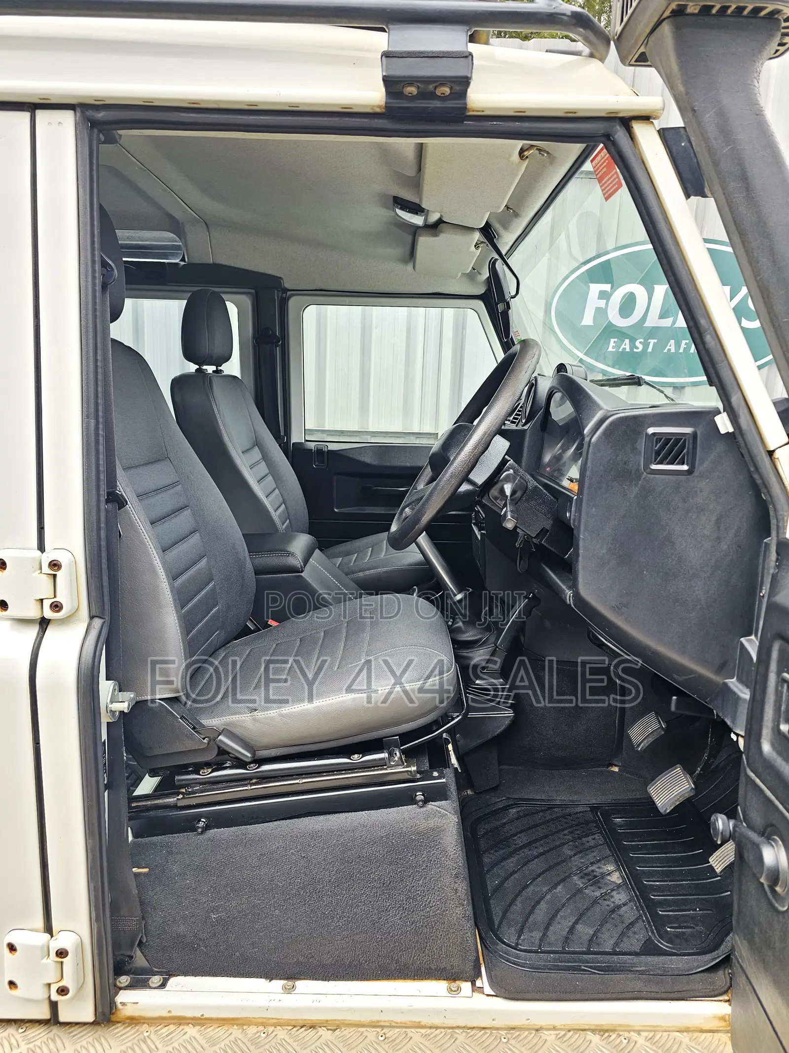 Land Rover Defender 2012 White