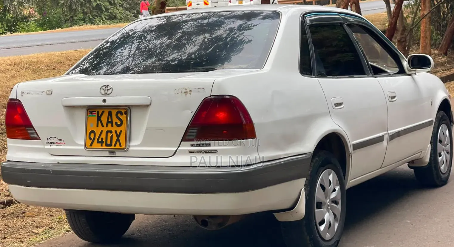 Toyota Corolla 1998 White