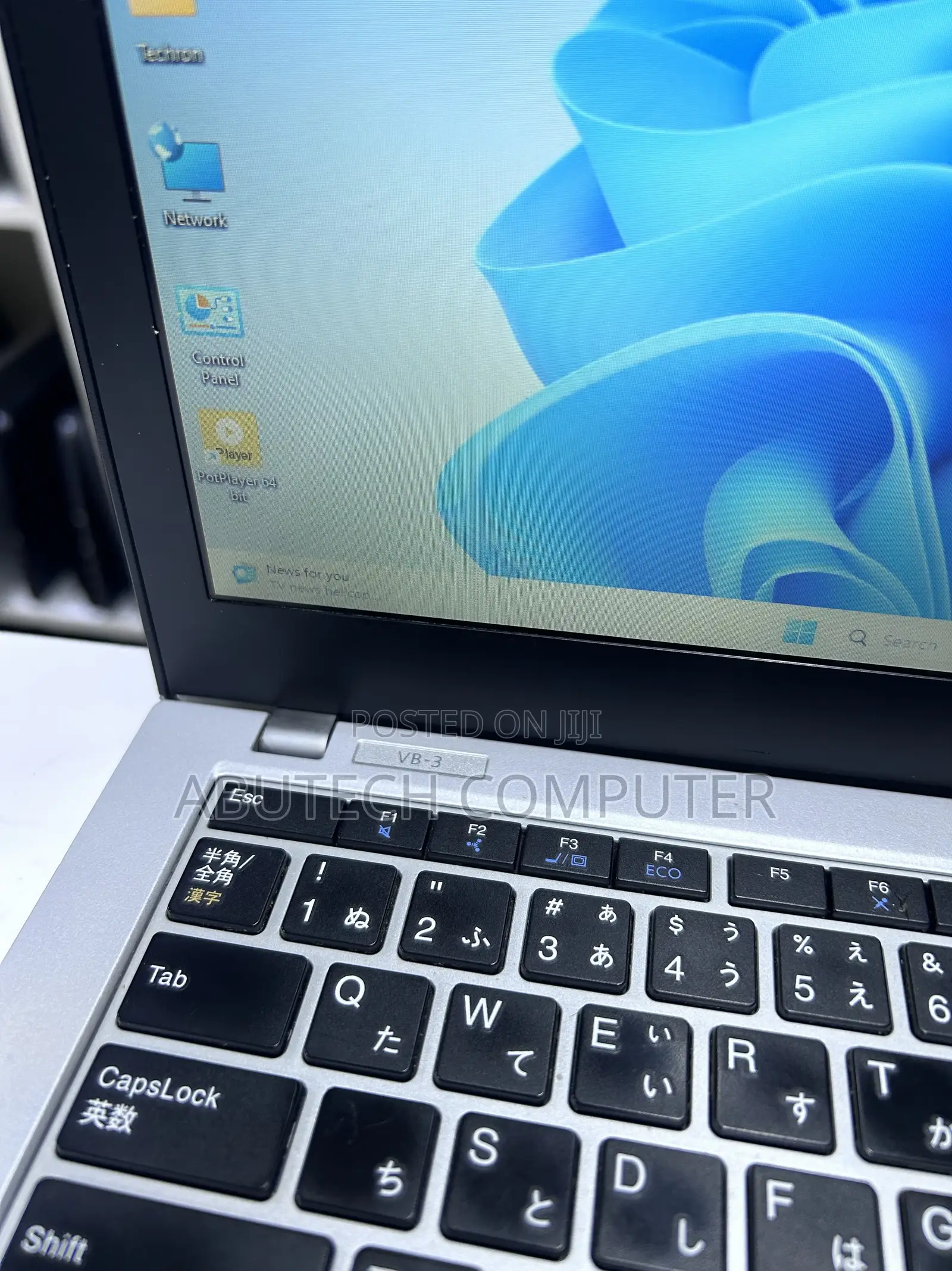 Laptop NEC 8GB Intel Core i5 SSD 128GB