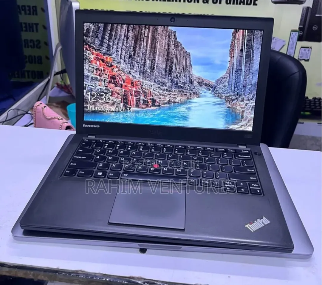 Laptop Lenovo ThinkPad X240 8GB Intel Core i5 SSD 256GB