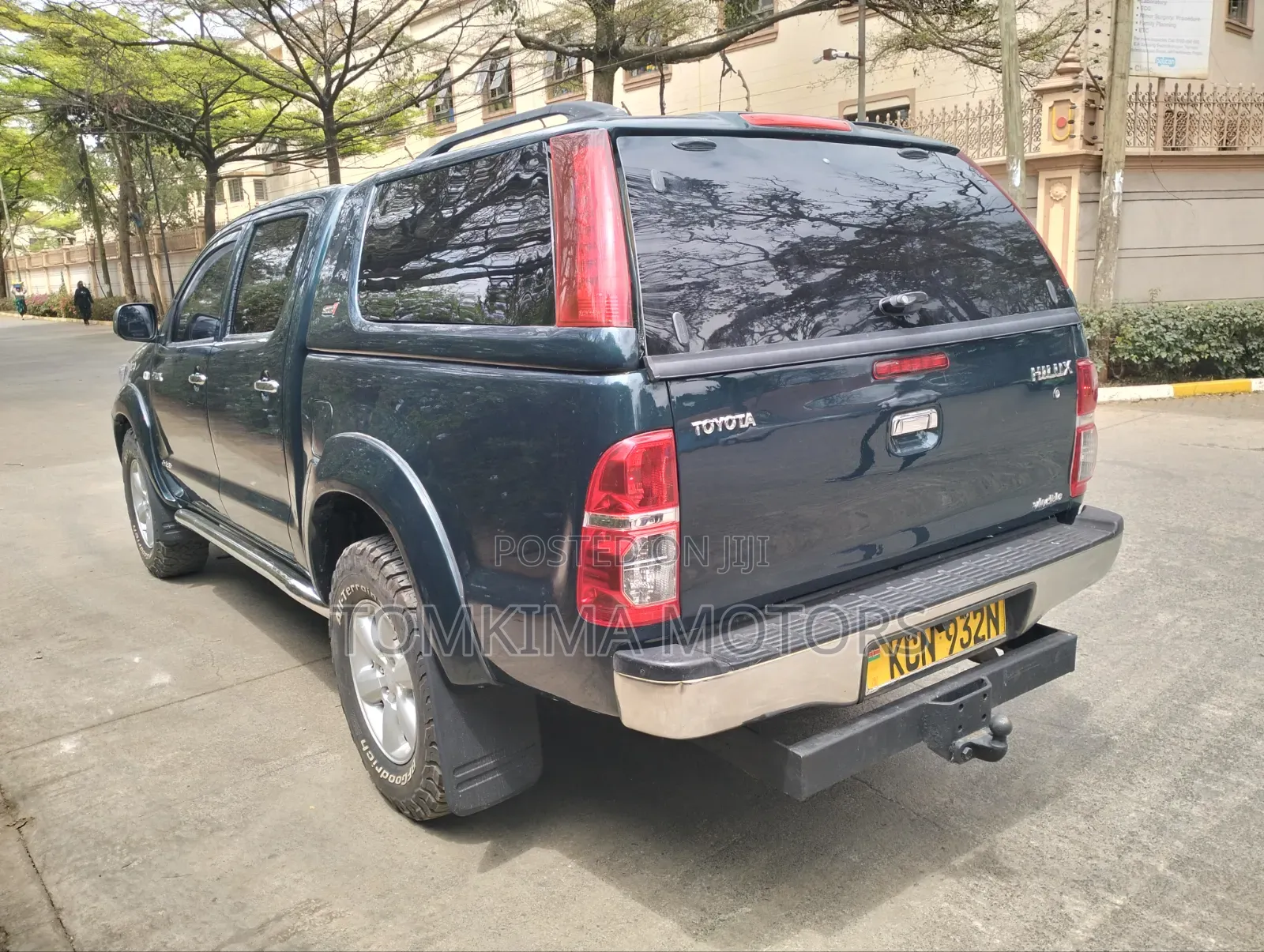 Toyota Noah 2010 Green