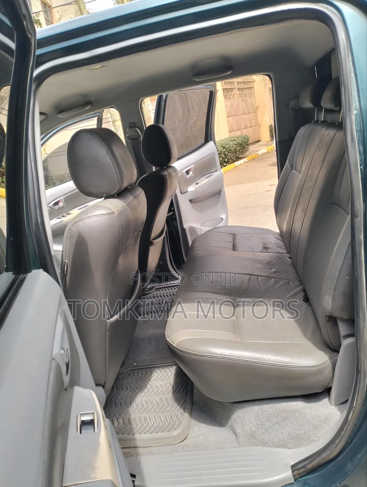 Toyota Noah 2010 Green