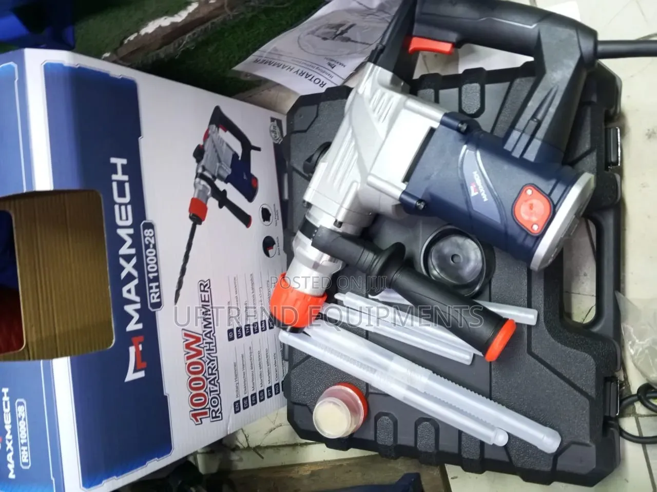 1000 Watts Rotary Hammer Drill