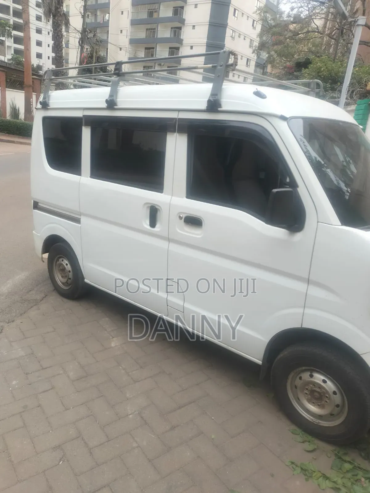 Suzuki Every Wagon 2016 White
