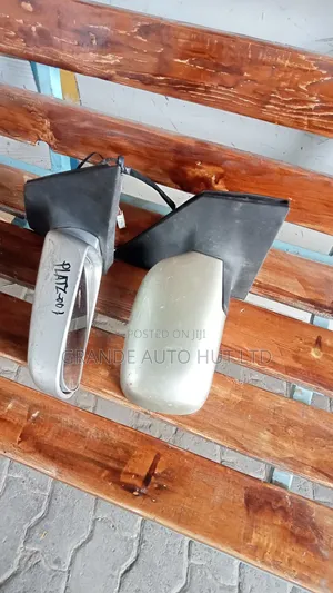 Toyota Platz Side Mirror