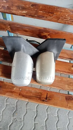 Toyota Platz Side Mirror