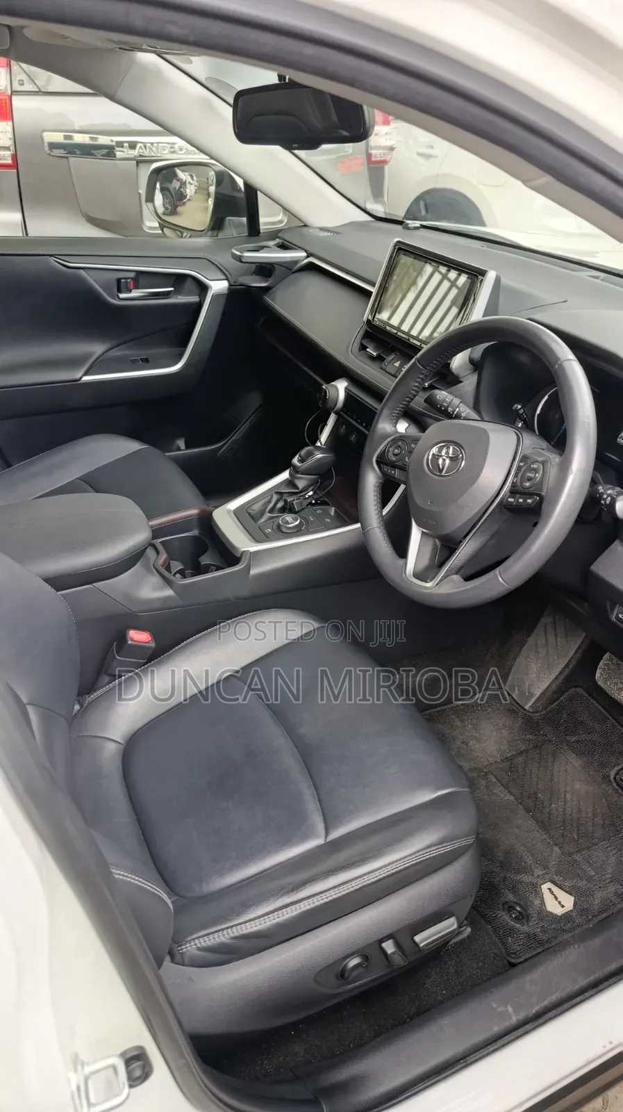 Toyota RAV4 2019 White