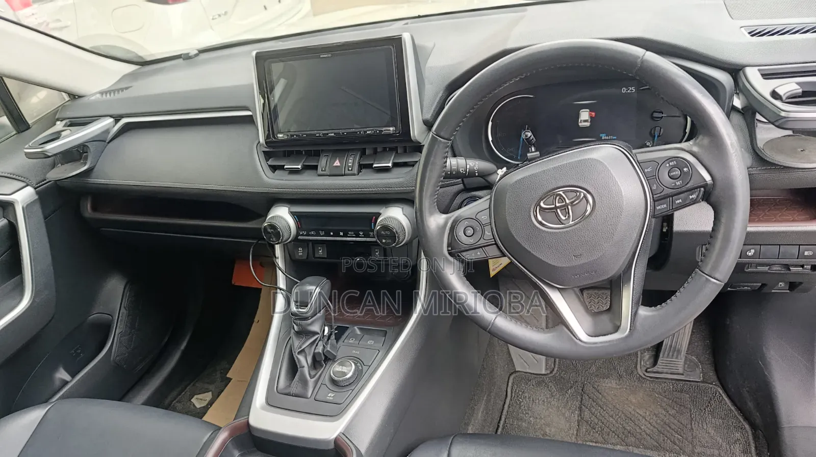 Toyota RAV4 2019 White