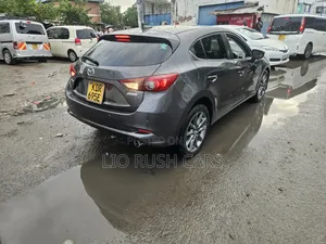 Mazda Axela 2018 Gray