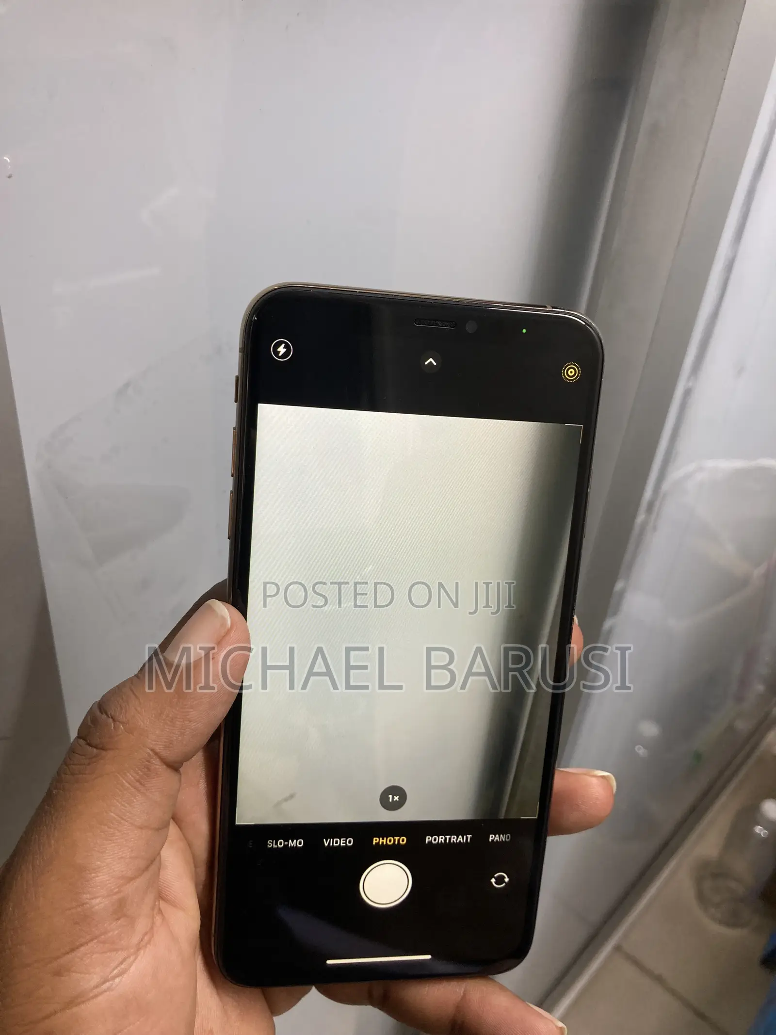 Apple iPhone XS Max 64 GB Gold