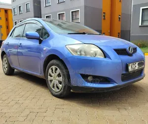 Toyota Auris 2009 Blue