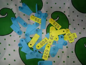 Ear Tags - Batch-Friendly a Pack