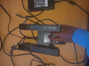 Dell Docking Station -WD19
