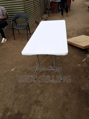 1.8 MTRS White Folderble Table