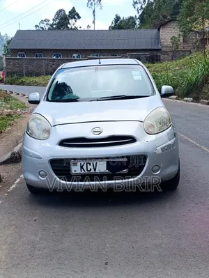 Nissan March 2012 Silver
